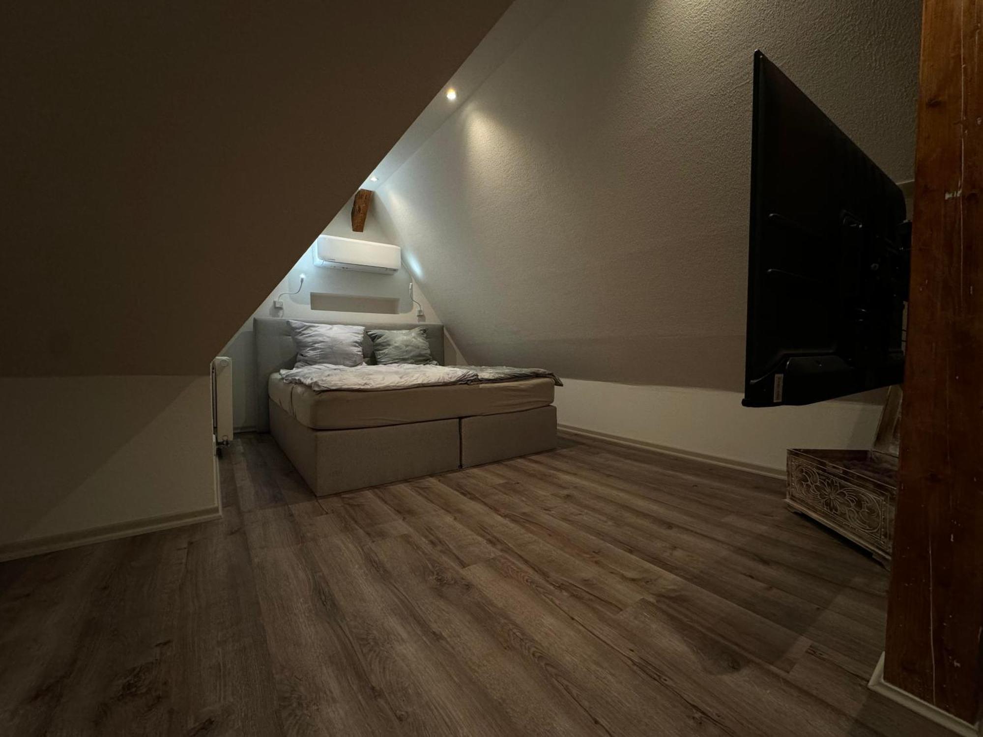 5 Sterne Bahnhoftraum, Appartement "Waldliebe" 133Qm, Grosse Terrasse 70Qm, Qr Code Scannen Fuer Virtuellen Rundgang, Premium Ausstattung Braunfels Exterior photo